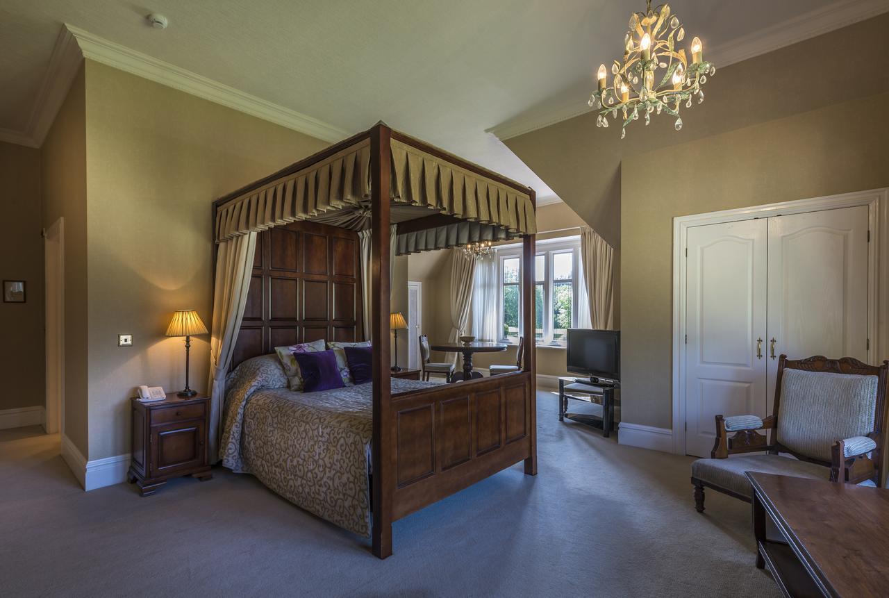 Petwood Hotel Woodhall Spa Exterior foto