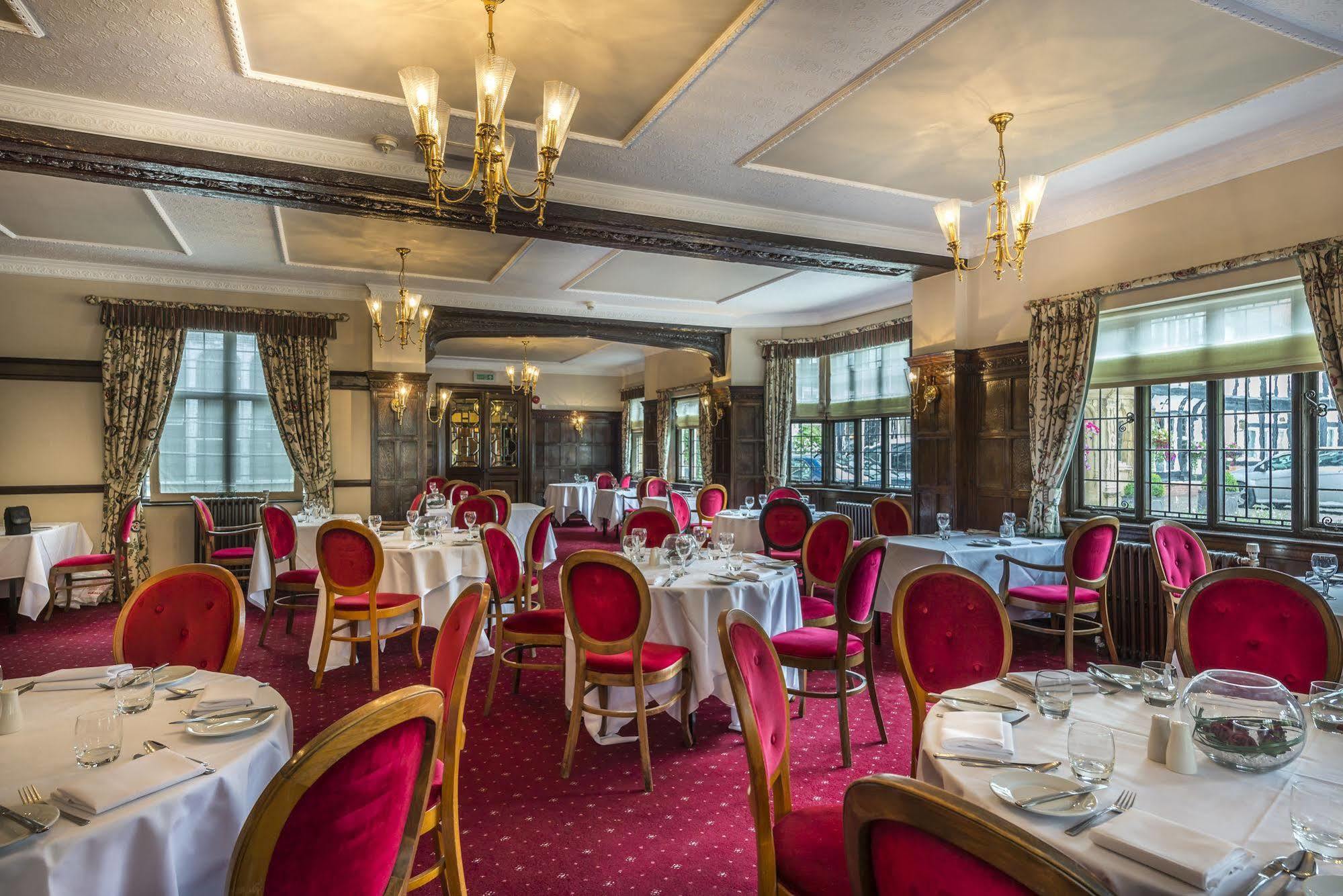 Petwood Hotel Woodhall Spa Exterior foto